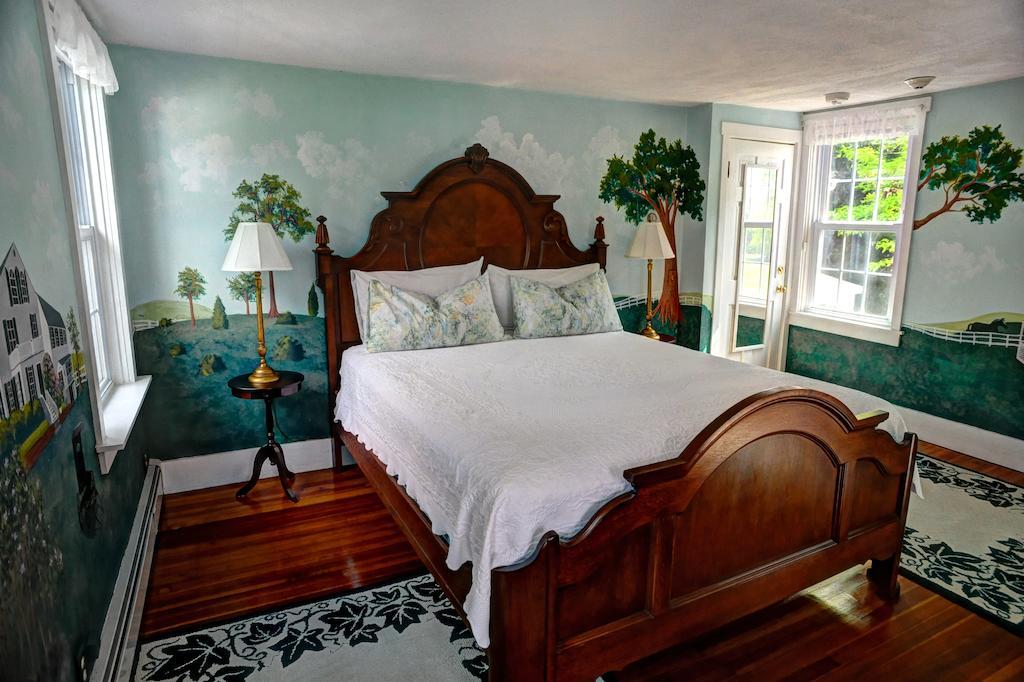 Historic Jacob Hill Inn Сиконк Экстерьер фото