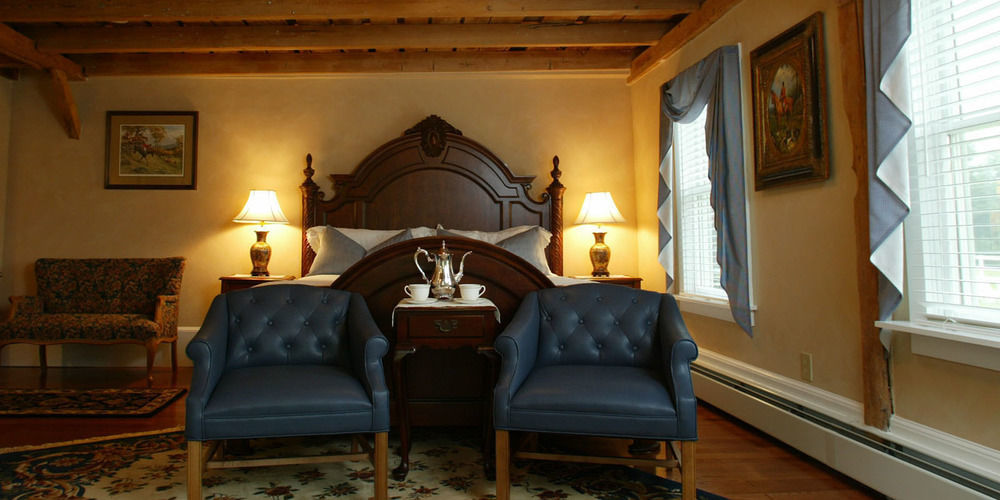 Historic Jacob Hill Inn Сиконк Экстерьер фото