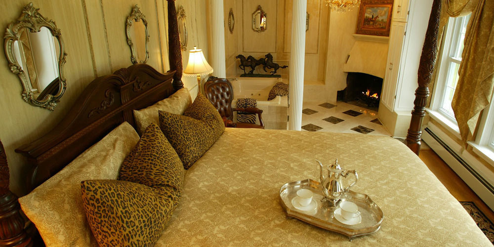 Historic Jacob Hill Inn Сиконк Номер фото
